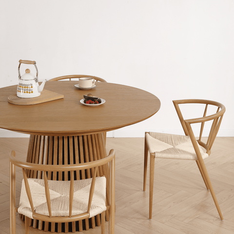 Bella Esszimmerstuhl - im Eichenlook mit Geflechtsitz