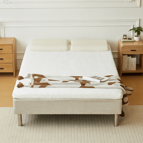 Premium Boxspringbett in Beige 140x200 cm mit 7 cm Memoryschaum Topper, exkl. Bettbeine