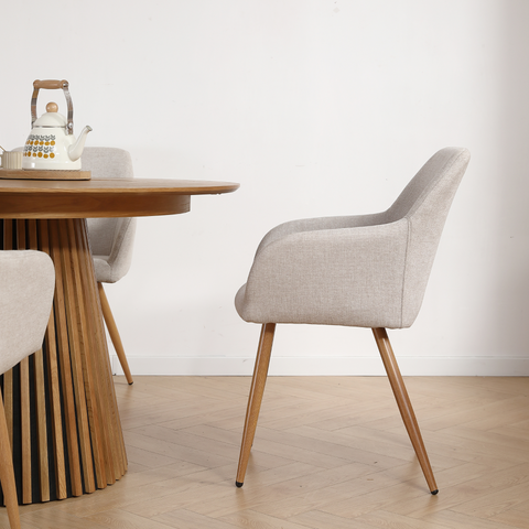 Jenna Esstischstuhl - beige Textil mit Eichenoptik