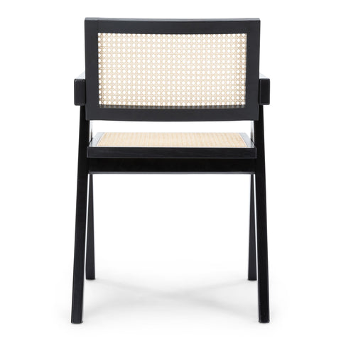 Holzstuhl mit Rattangeflecht